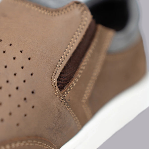 RIVANO - Tan Perforated Slip-On Sneaker
